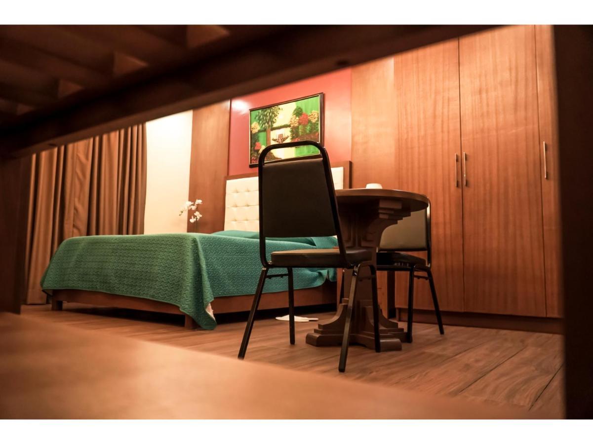 M28 Hotel And Apartments ケソンシティ エクステリア 写真